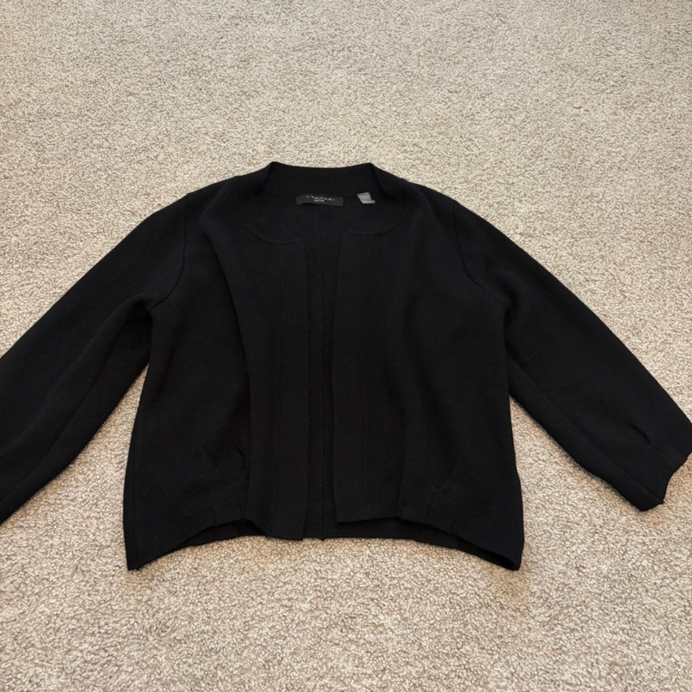 Tahari Cropped Cardigan Sweater Womens S Petite Black Layering Minimalist